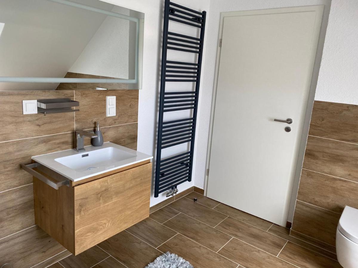 Traumhafte Dachgeschosswohnung Koenigslutter am Elm Ngoại thất bức ảnh